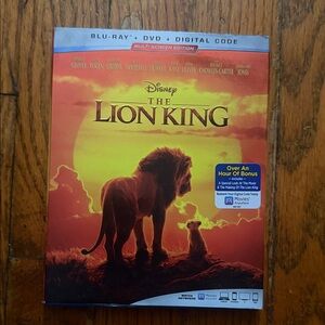 Disney The Lion King Blu-ray DVD Set - Red and Yellow Cover